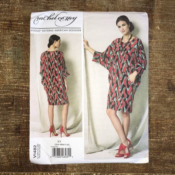 Vogue Sewing Pattern V1482 Womens Loose Fitting Pullover Dress Comey S-L UNCUT - Picture 1 of 3